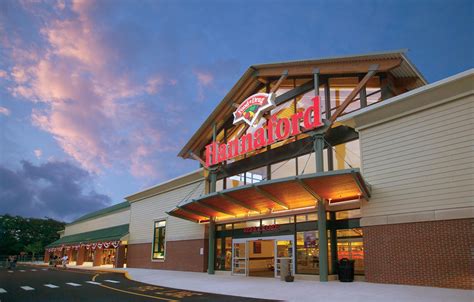 Search Tips Enter both a city and state Enter a valid 5-digit zip code Hannaford Chat Browse Hannaford Supermarket and Pharmacy locations in New England. . Hannafords near me